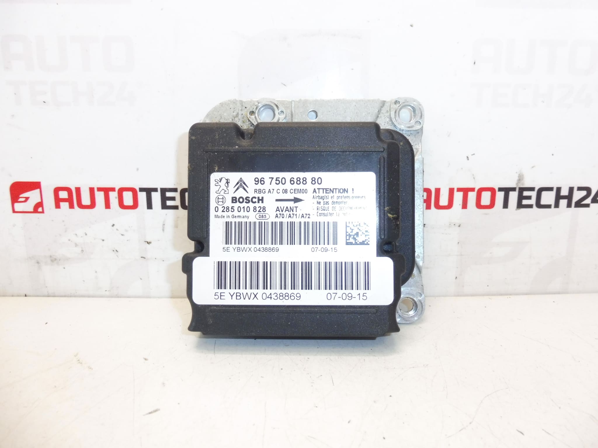 Jednotka airbagů Bosch Peugeot 207 9675068880 0285010828