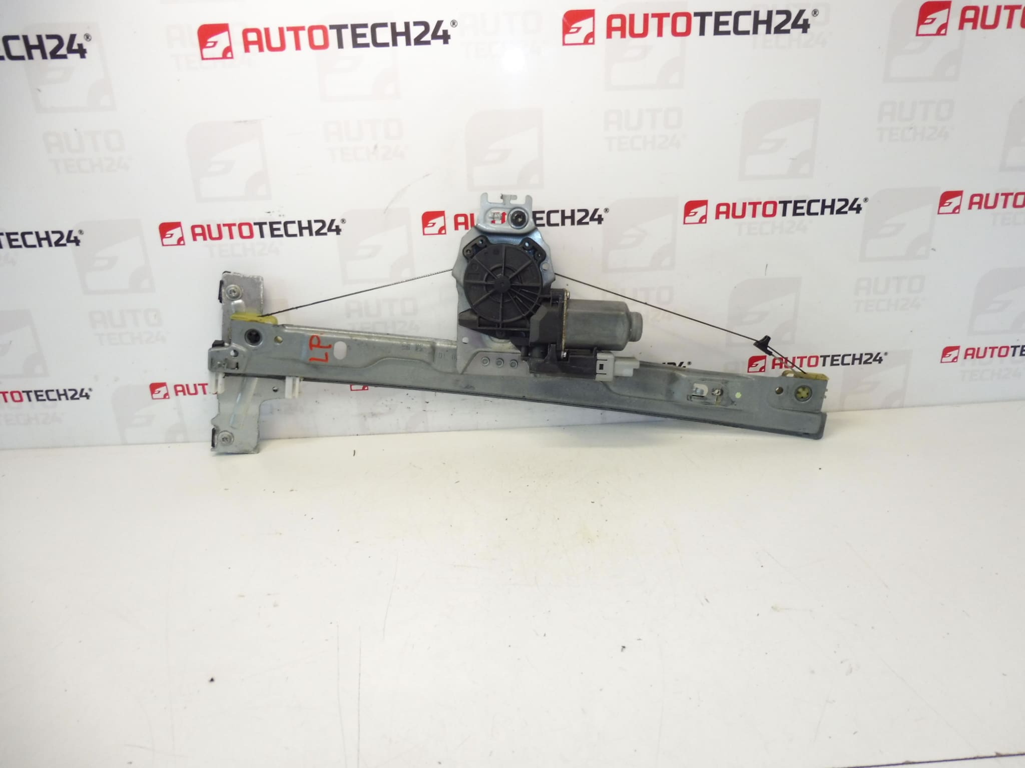 Mechanismus okna Peugeot 207 967120980 9221FT