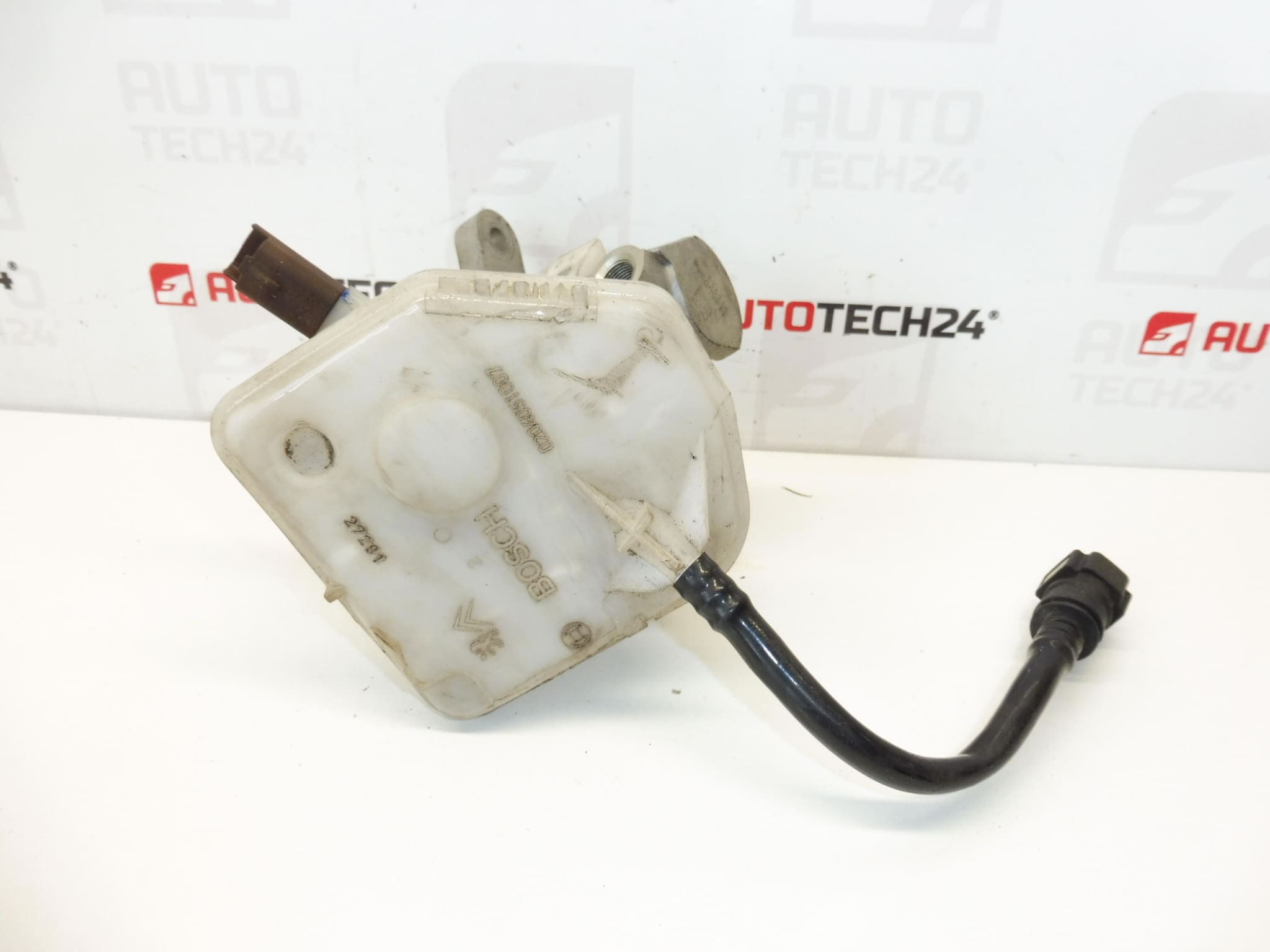 Hlavní brzdový válec Citroën Peugeot 0204254242 4601V1