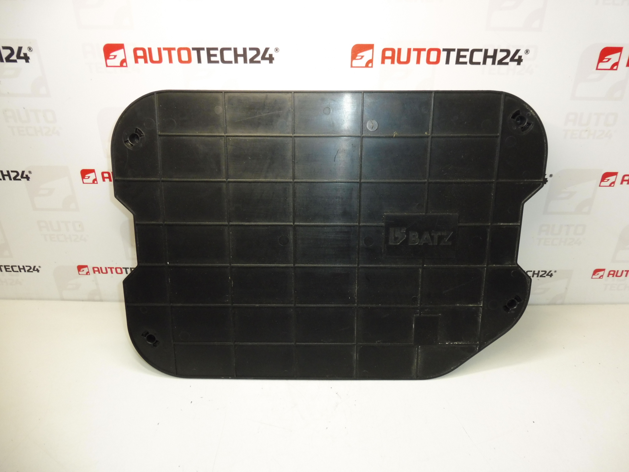 Nářadí, Hever, Klíč, Tažné Oko Citroën C4 Picasso 6736A7 674418 672594 671809 671739