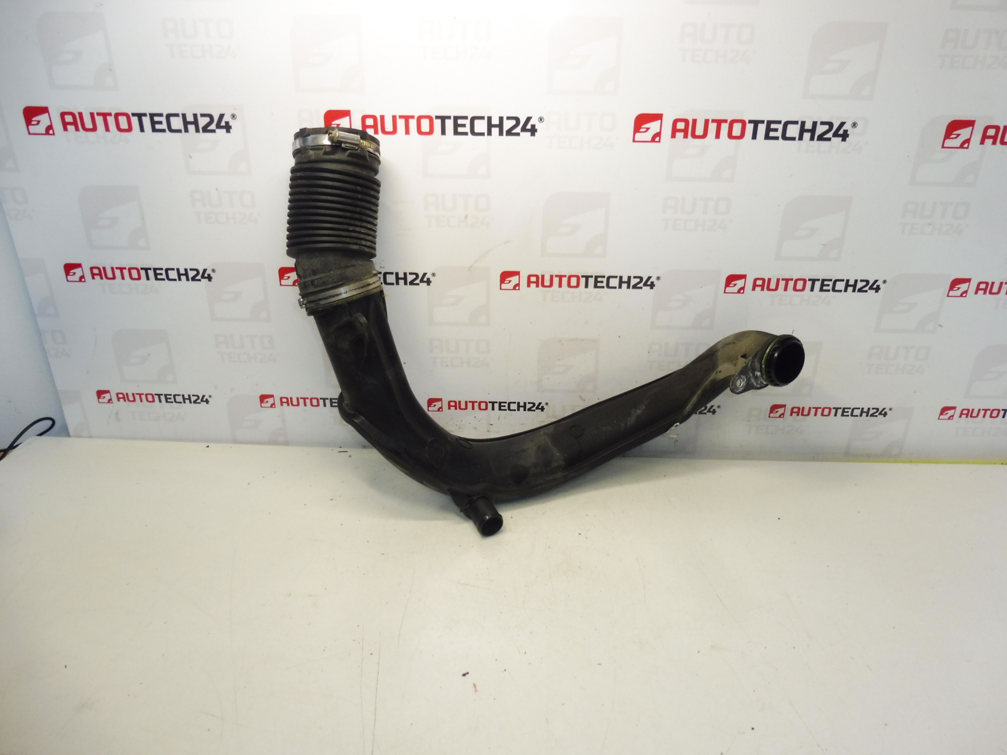 Trubka sání Citroën Peugeot 2.0 HDI 9652091380 143484