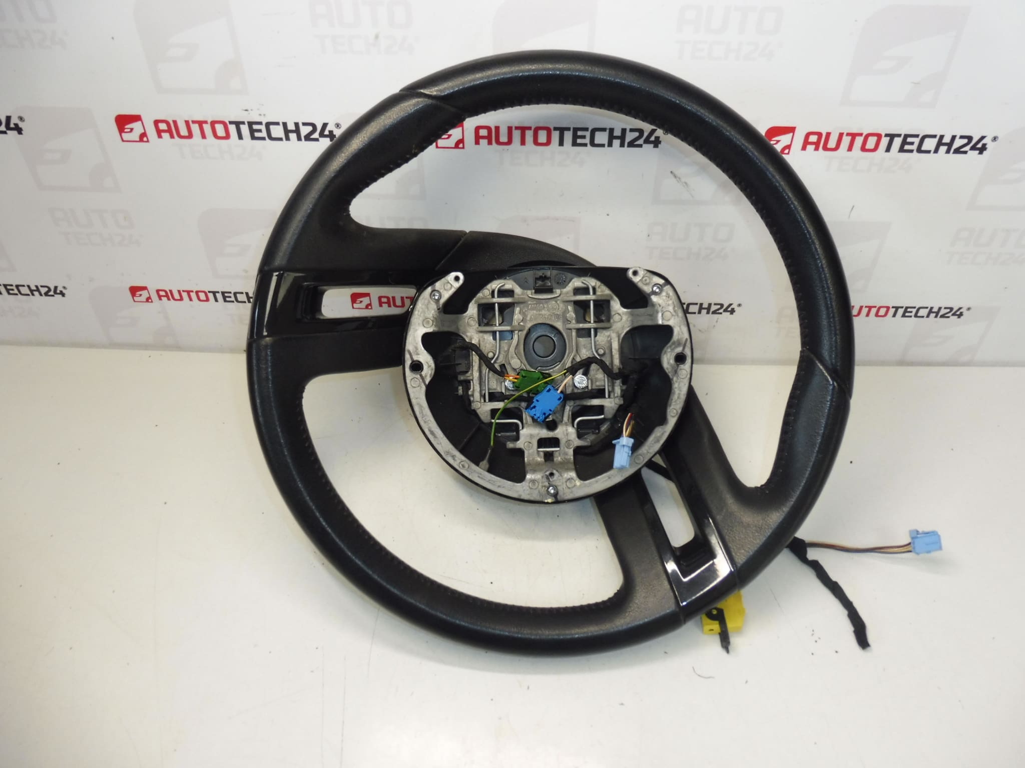 Volant Citroën C4 Picasso 96821842ZD 4109HN