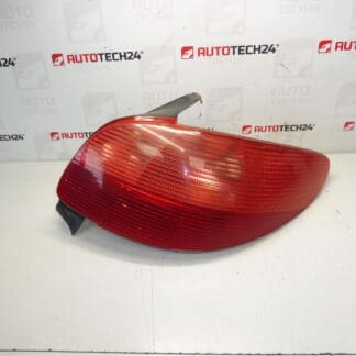 Pravá zadní lampa Peugeot 206 do 6/2003 6351P1