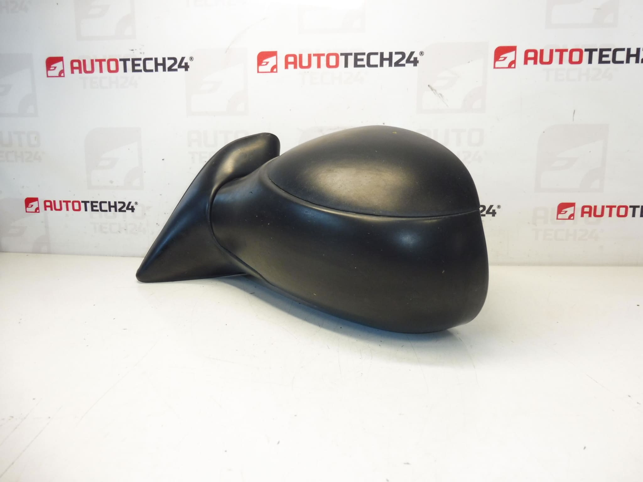 Levé zpětné zrcátko Citroën Xsara Picasso 815354