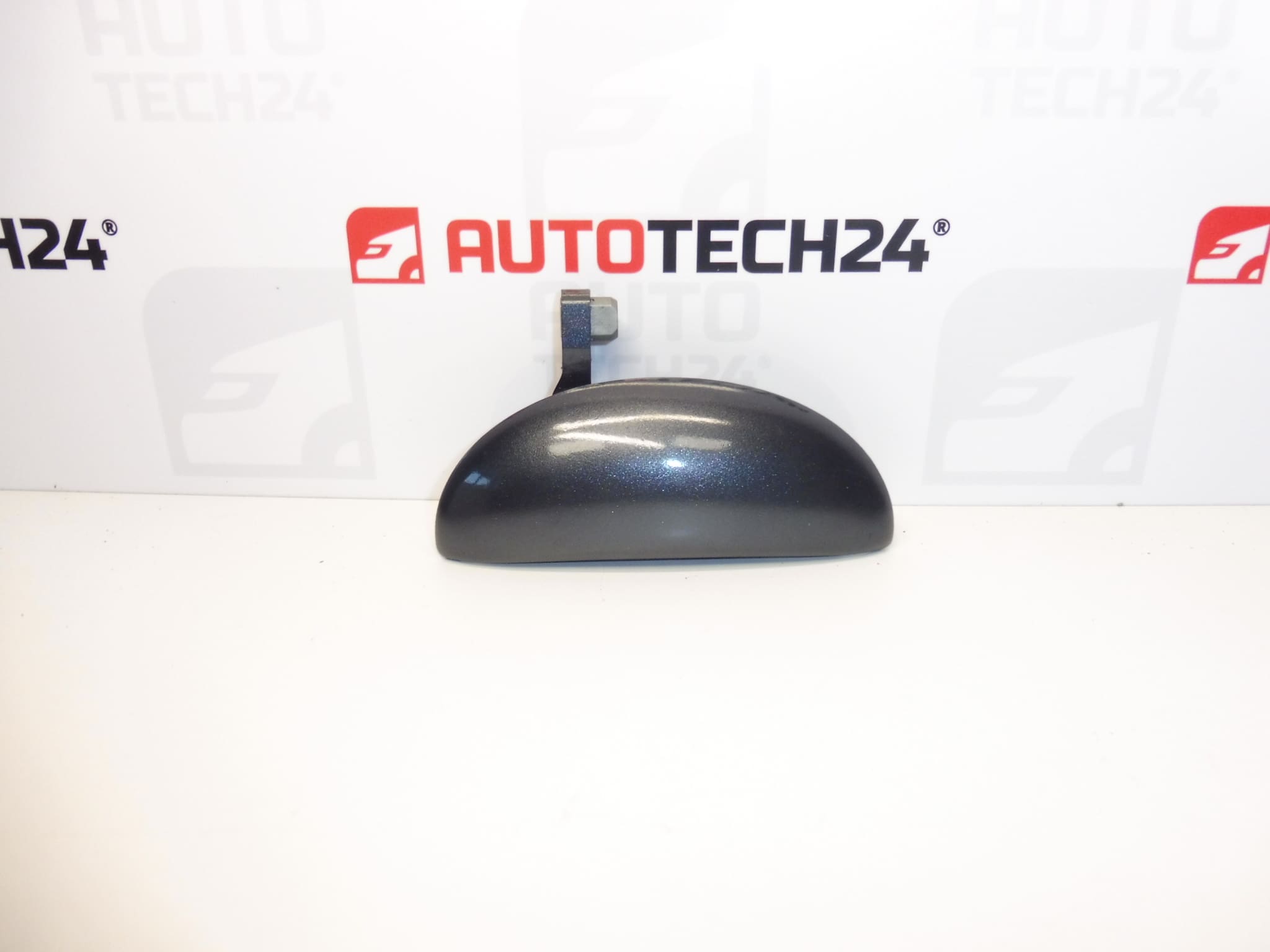 Klika pravých zadních dveří KTA Citroën C1 Peugeot 107 9101AN