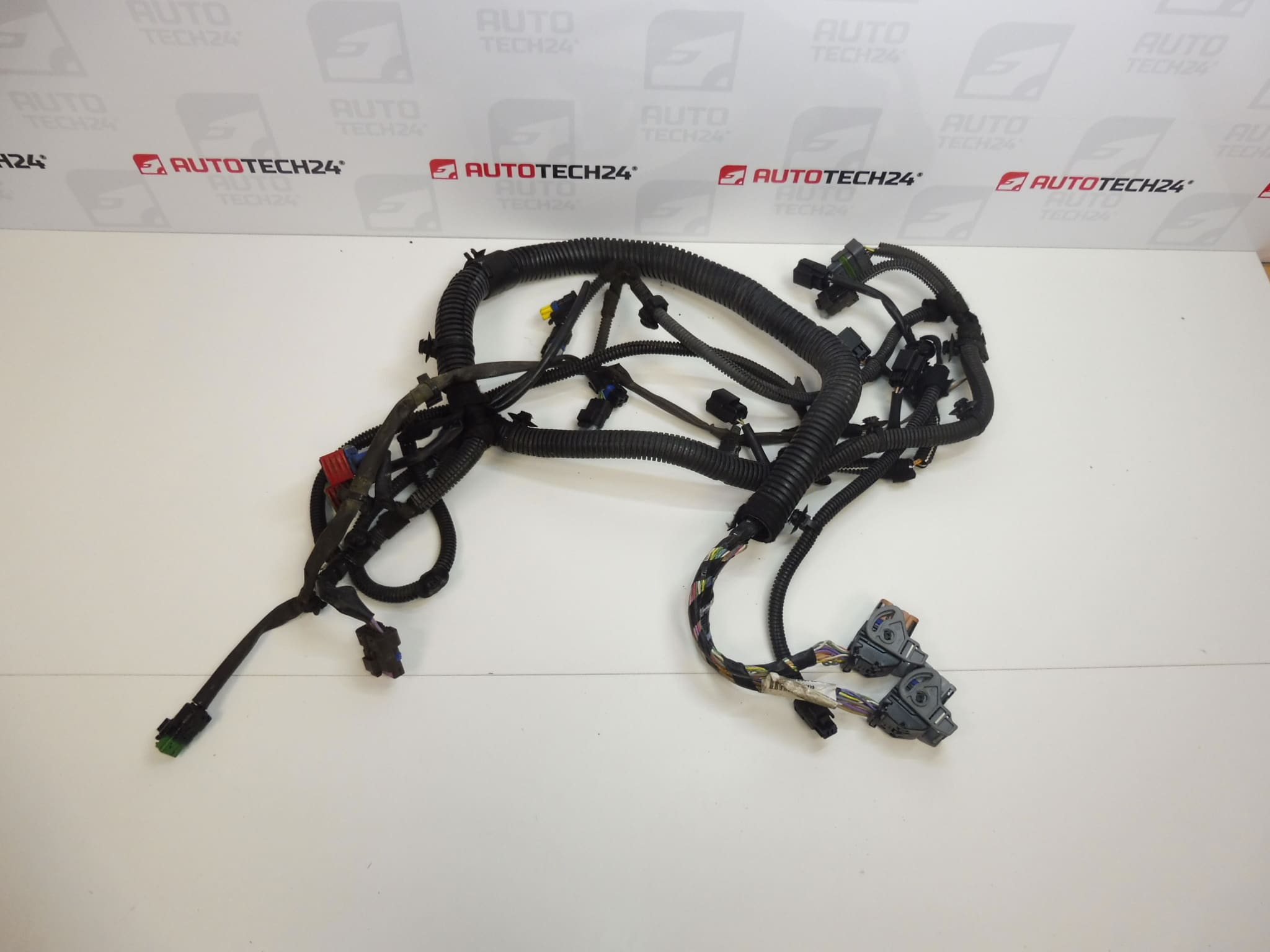 Motorový svazek Citroën Peugeot 2.0 16V RFJ 9658495380 6558ZA