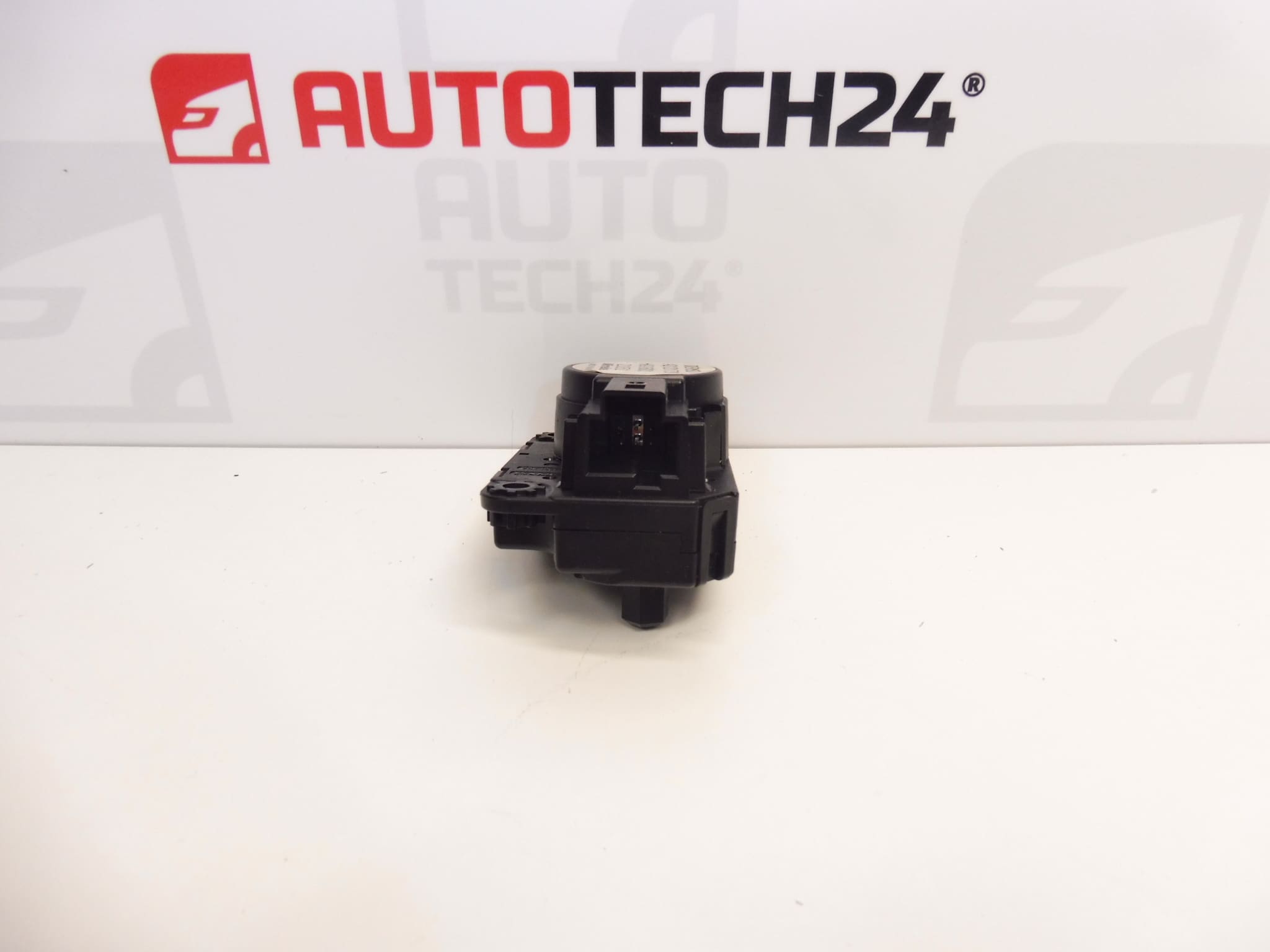 Servo DENSO Citroën Peugeot 9821293280 A21201700 - Obrázek 2