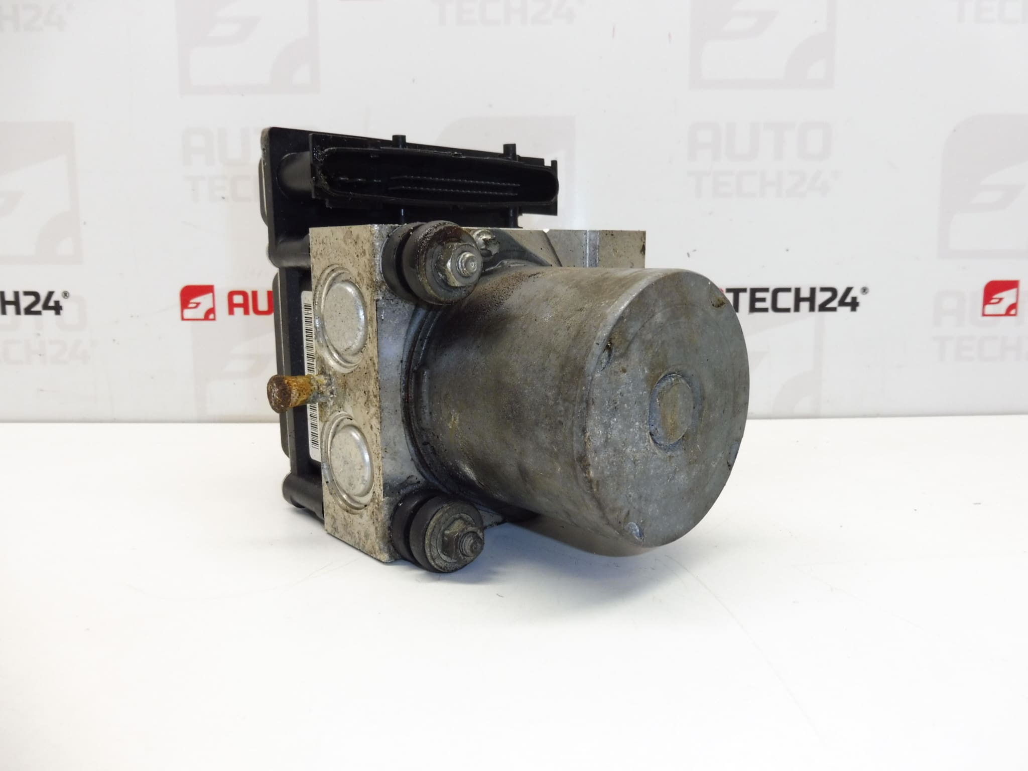 Řídicí jednotka a hydraulické čerpadlo ABS/ESP BOSCH pro Peugeot 307, č. dílu 9660535780 / 0265950374
